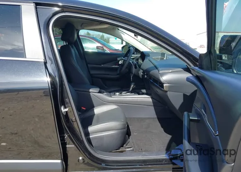 2021 Mazda Cx-30 Select z USA, uszkodzony, nr VIN 3MVDMBBL6MM310888